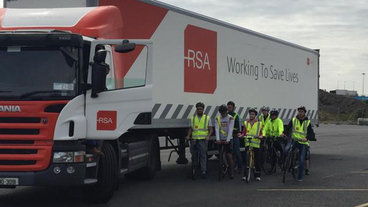 Regulation Hammers and Nails with&nbsp;Airbrakes