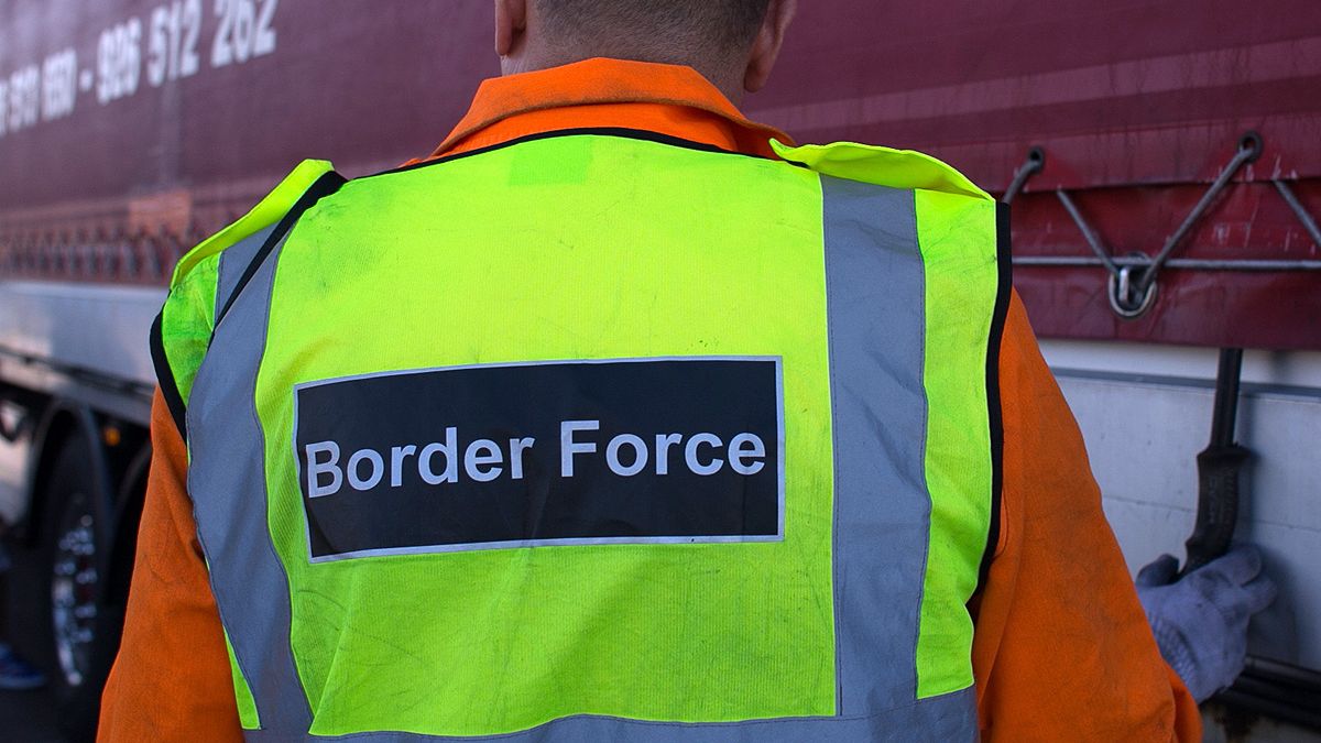 Transhipping the Buck – Complicity of Operators in Smuggling and Restoration under CEMA&nbsp;1979